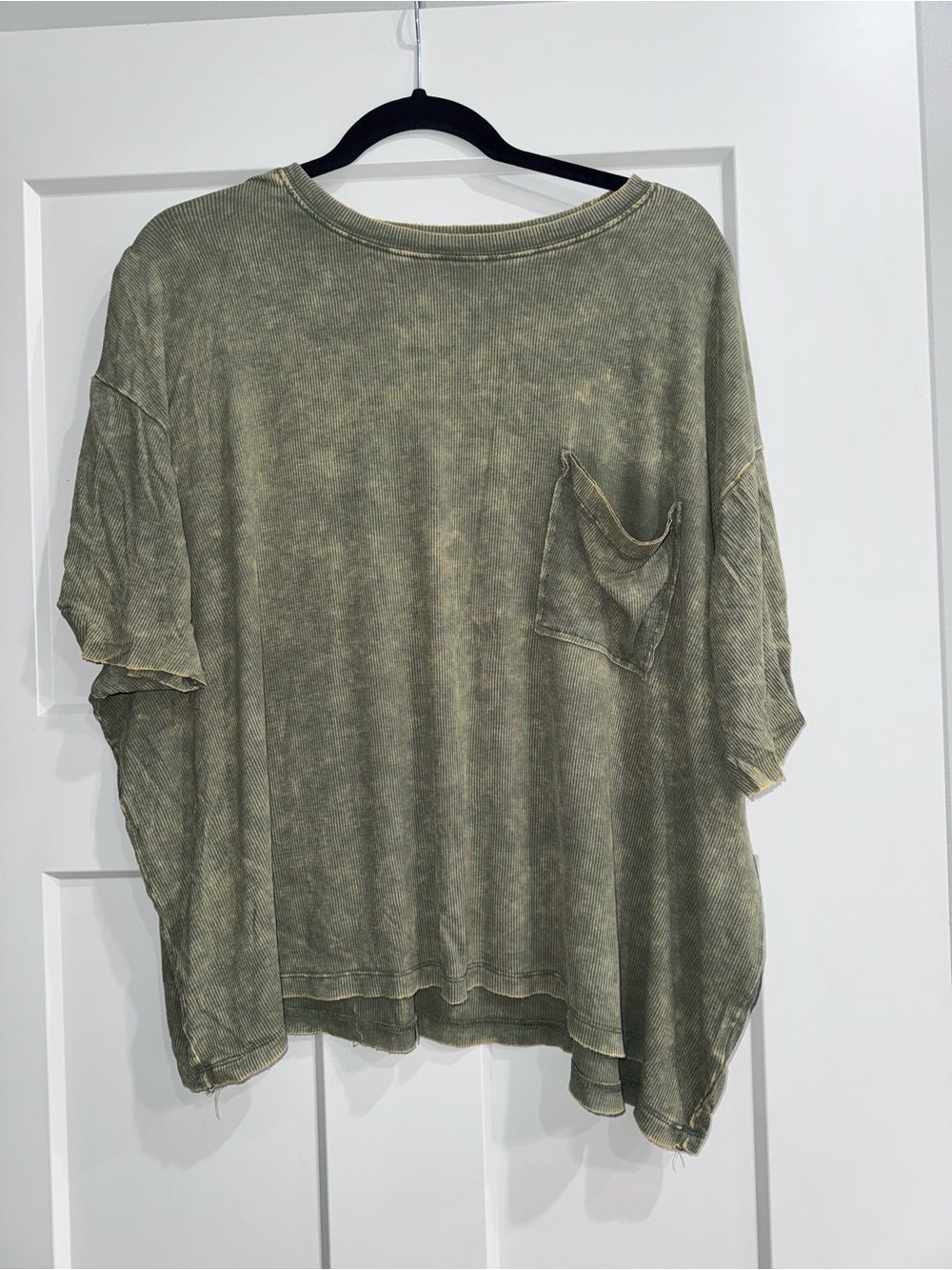 Relaxed Olive Green Short Sleeve Pocket Blouse